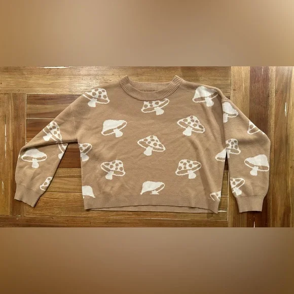 Mushroom crewneck sweater. - Picture 2 of 4